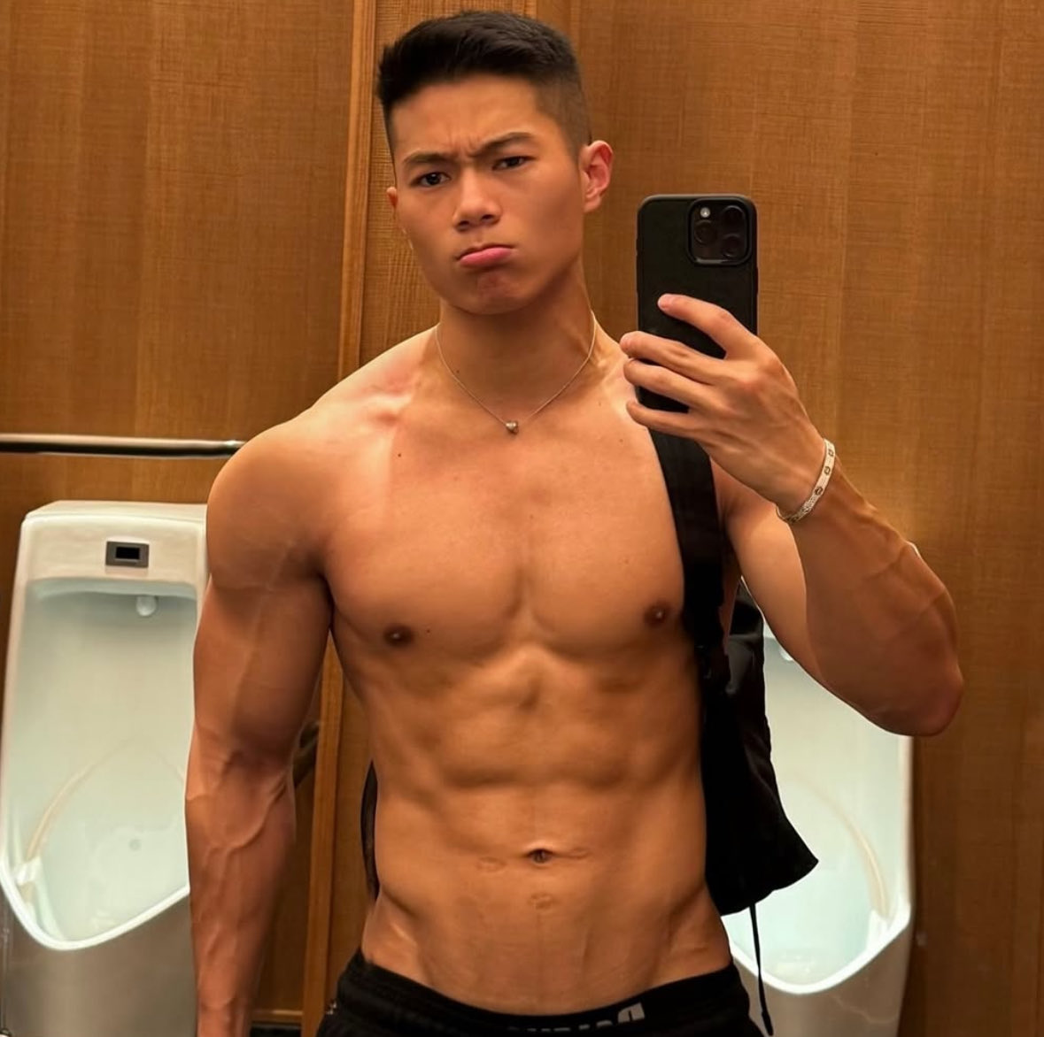 イケメンch (@ik_ch11) on Twitter photo 