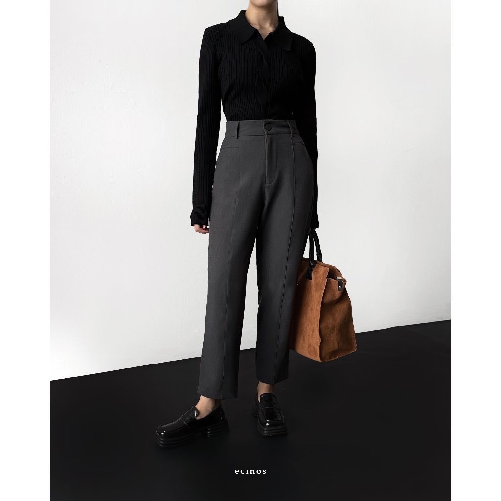 Feskinwear's tweet image. Tailored Pants

✔ High-waist, bikin badan tampak lebih jenjang
✔ Bahan tebal tapi tetap ringan &amp;amp; nyaman
✔ Cocok untuk kerja, meeting, atau daily chic look
✔ Mudah dipadukan dengan kemeja maupun knit top

#basicpants #celanawanita #officestyle
Shop now 
s.shopee.co.id/6faAryuwHU