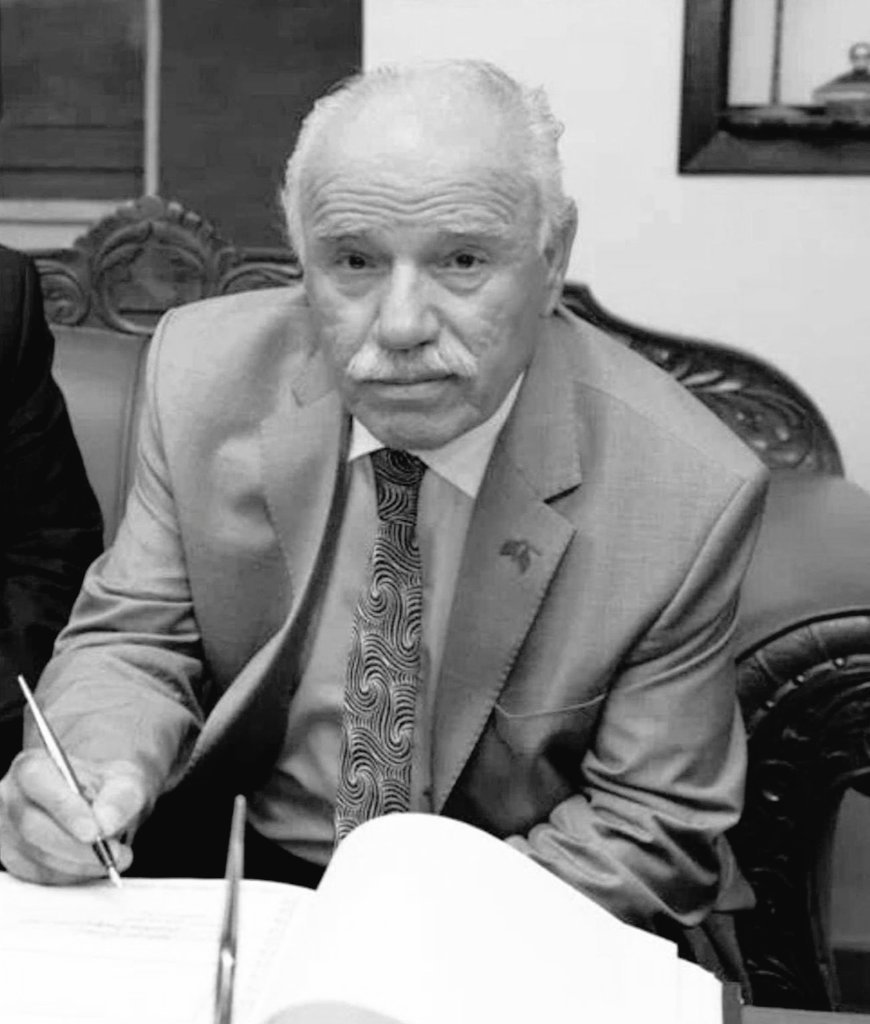 Önceki dönemlerde Adıyaman Belediye Başkanlığı yapmış, bölgemizin değerli kişiliklerinden olan kıymetli büyüğümüz Mehmet ERDEM'in vefat haberini derin bir üzüntüyle öğrenmiş bulunmaktayım. 

Yüce Allah'tan merhuma rahmet, ailesine ve sevenlerine Sabr-ı Cemil niyaz ediyorum.