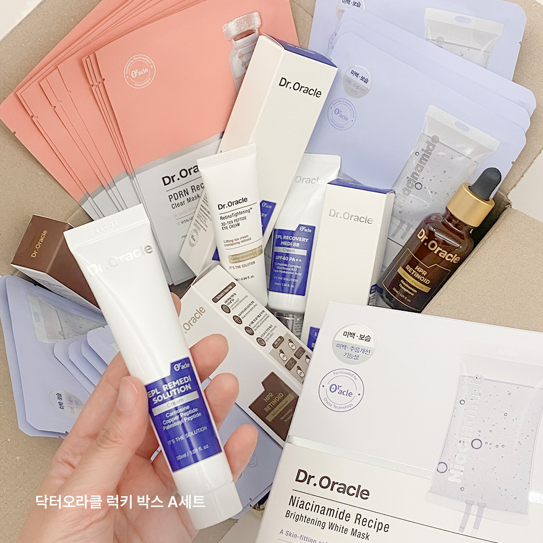 MUSINSA_BEAUTY's tweet image. #rt + #follow EVENT

무뷰 잔치엔 빠지지 않는 것…? 바로 럭키 박스!!!!!!⭐️
이번 25 무신사 뷰티 어워즈에도 구성 대박슨인 럭박들이 대기 중인데용😎 그중 떠오르는 틴트 강자 노노어와 무뷰쥑이도 진짜 잘 쓰고 있는 닥터오라클의 럭키박스들을 선물로 들고 왔어요🕺 이번에도 많참부 쪼옥슨,…