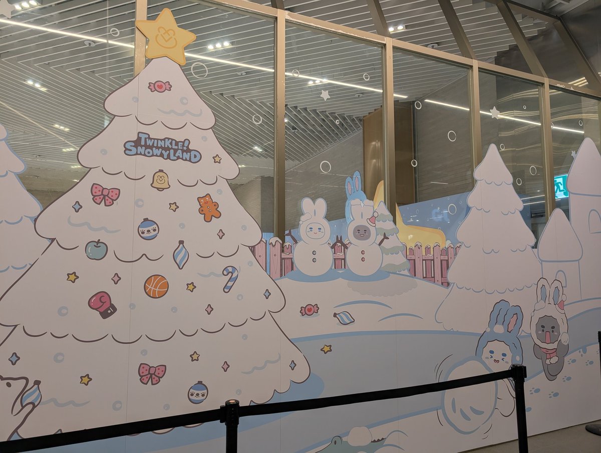 taka__1214's tweet photo. 🙌

#온유 #ONEW
#찡냥이팝업 #JJINGNYANG_POPUP
#JJINGNYANG_S_TWINKLE_SNOWYLAND #사운드웨이브 https://t.co/ovX12EQUHW