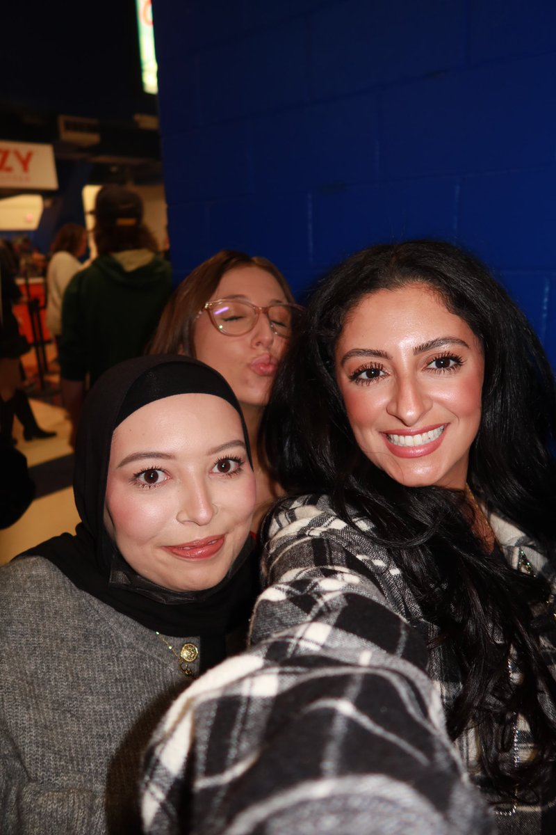 nisreen⁷ tweet media