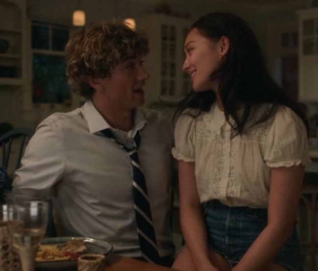 USEDTOIT__'s tweet image. is “including him” in the room with us?
oh jenny…..#dud