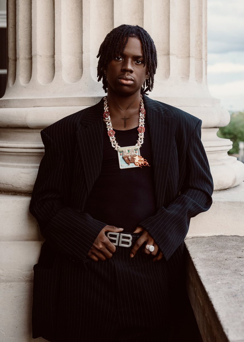 AKOLADÈ🌴❤️ tweet media