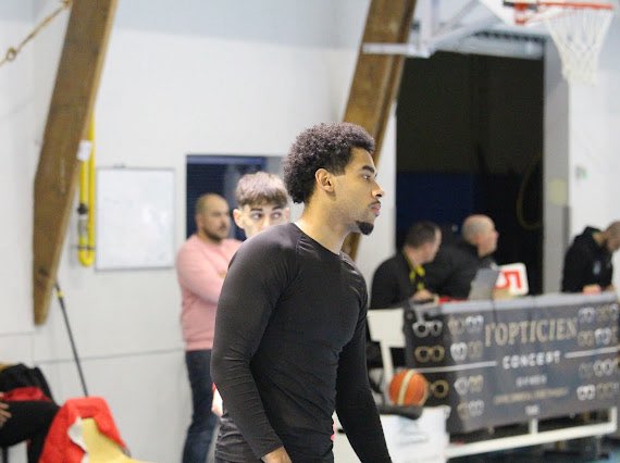 adam__mrqs's tweet photo. #adammarques #5 #tmb https://t.co/SZlIvHuowE