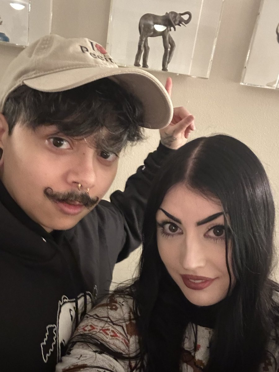 FUNERAIHOME's tweet image. bbs in TX