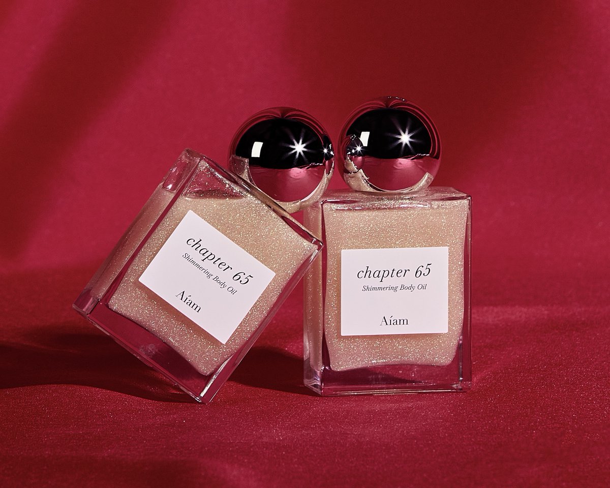 繊細なゴールドラメとパールの上品なきらめきで
艶やかな肌へ導く、シマリングボディオイル。

贅沢な使い心地で、ギフトにもおすすめ。

▼ CHECK
x.gd/mjSE3