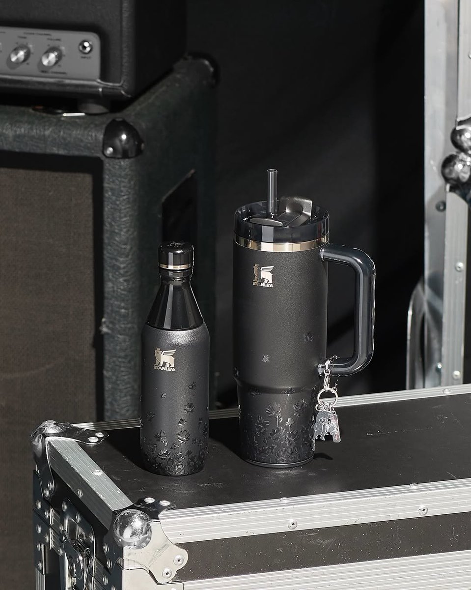 dalbitdotco's tweet image. 🇮🇩 INA G.O. ㅡ  jastip US 🇺🇸 handcarry

🥃stanley drinkware 🥃

dream weaver collection, jennie collection, holiday deals up to 60% 

💰: cek pl
🚚: jkt ㅡ j&amp;amp;t shopee
💌: incl packing fee

📅: close po jan 10th @ 6 pm

✅ dp

how to order ⬇️

💙 #dalbitgo