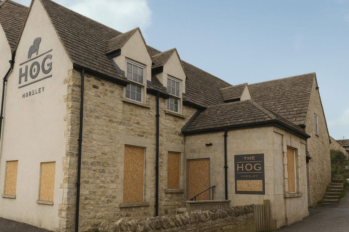 ThatPubChick 🥂 tweet media