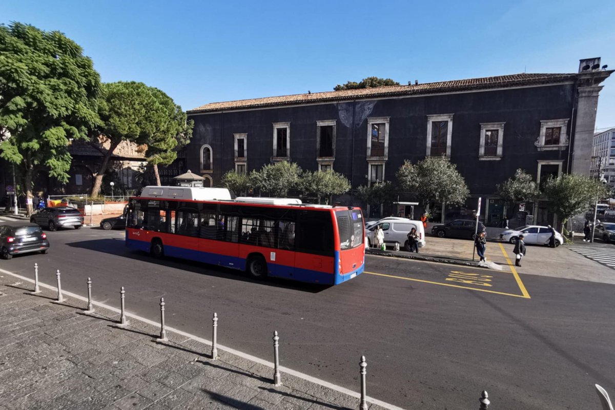 Catania, AMTS sposta il capolinea: cambia la viabilità, ecco quando catania.liveuniversity.it/2025/12/12/cat…
