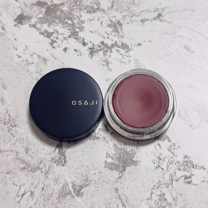 OSAJI ニュアンスフェイスカラー 13 Yumenoato アイ、チーク、リップに使えるやつ 秋冬はやはり赤です かわいい〜〜!! はやくこれでワントーンメイクしたい
