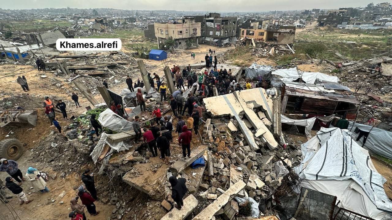 عاجل| الدفاع المدني في غزة: انتشلنا 6 شـــهداء نتيجة انهيار منزل لآل بدران بمنطقة بئر النعجة بجباليا شمال قطاع غزة 