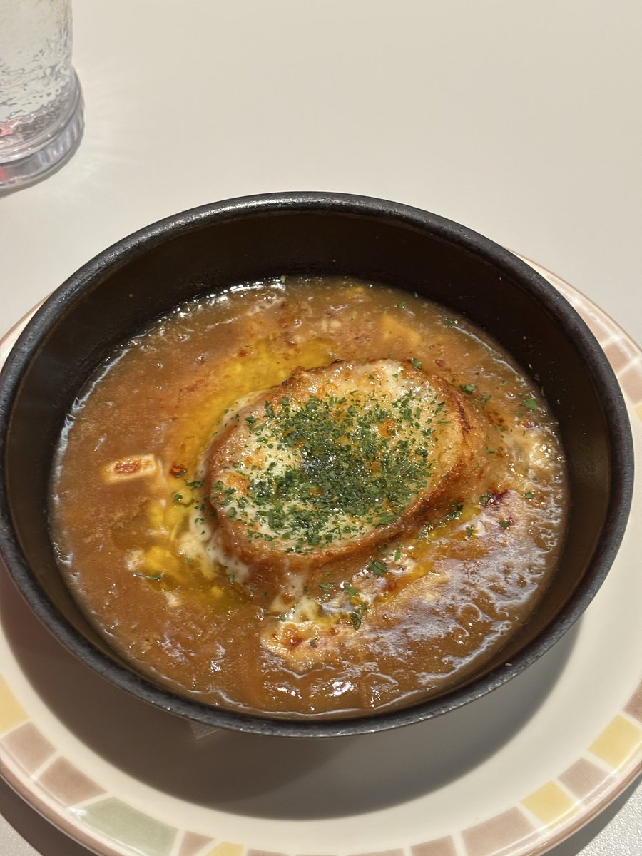 お疲れさまです🙂‍↕️ 嫁が友達とディナー行ったため、今日の夜ご飯は