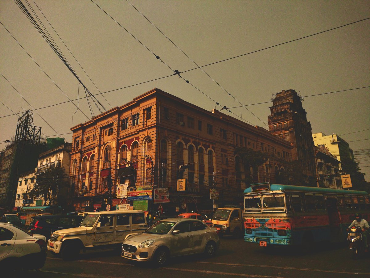 Subh_Subh_'s tweet photo. Who says India isn't aesthetic? 
Just need some good clicks and colours ♥️. https://t.co/KMzBrE01JN