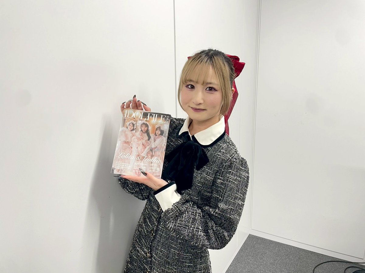 絶賛発売中『lDOL FILE Vol.38 Lolita & Gothic』神咲雅(雨模様の 絶賛発売中『lDOL FILE Vol.38 Lolita & Gothic』神咲雅(雨模様の