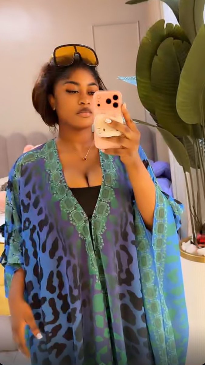 She’s pretty 
Imisi is her name❤️