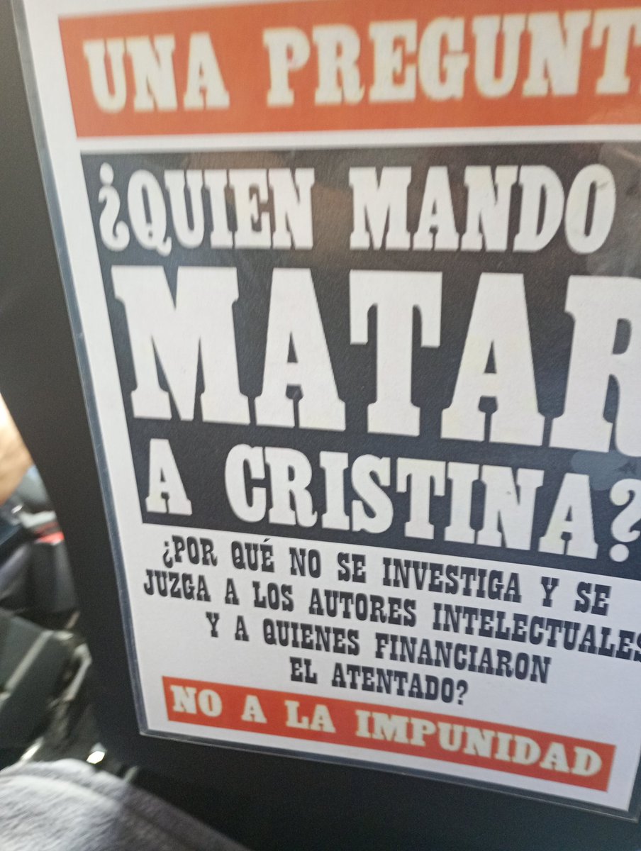 Ayer tomé un taxi con un chófer que tenía inquietudes políticas