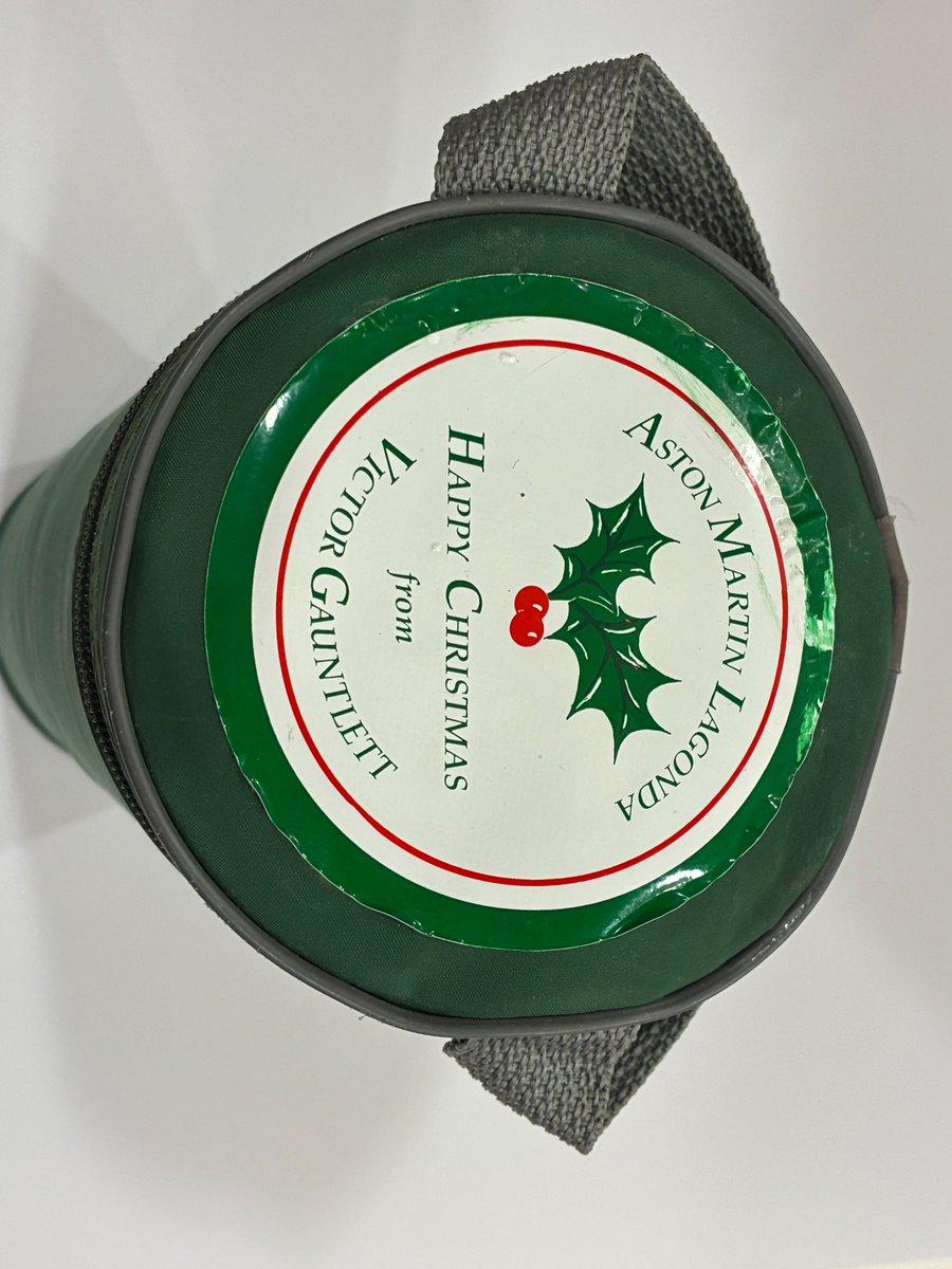 Aston Martin Heritage Trust tweet media