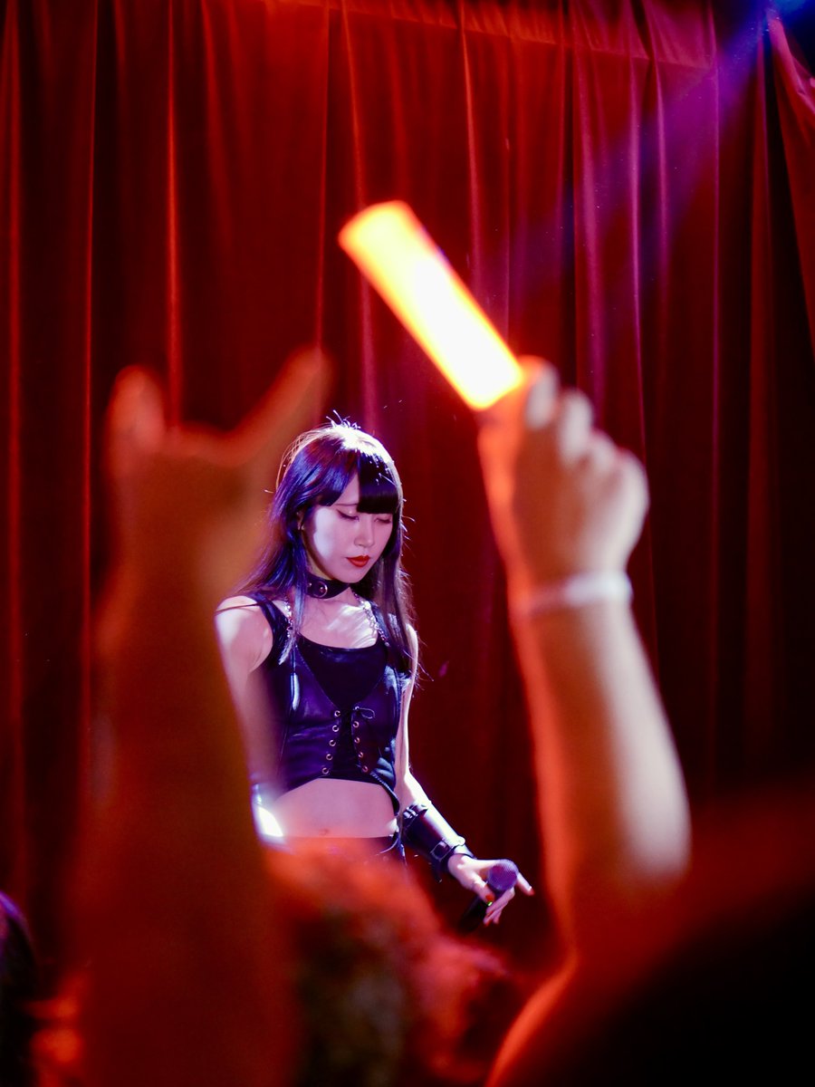 ／

✨🌙Isiliel and the Lilin in 東京!!🇯🇵✨

＼

Isiliel 2025年 World Tour 
#MoonbowRebellion 東京編
いよいよ明日！💖

今回のThe Lilinは国内初4人体制🗡️🪽

12月13日(土)
西荻窪 FLAT
開演 19時

特典付き前売り券
isiliel.bandcamp.com/merch/12-13-mo…

会場払い予約
tiget.net/events/443739