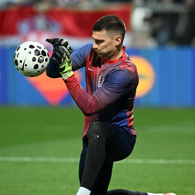 reynaresmi's tweet photo. Dominik Livakovic Dinamo Zagreb'e dönüyor. https://t.co/v7SzkCPPlz