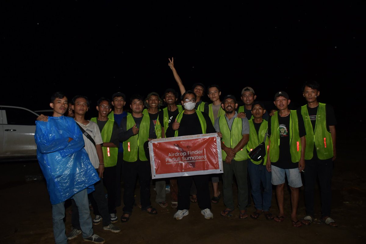 Everyone

Dengan ini kami nyatakan tugas dan tanggung jawab kami sebagai team koordinasi Donasi Peduli Sumatra kami anggap Selesai, terimakasih kepada teman teman yang sudah mau terlibat,membantu,mensupport charity kita ini

Berikut hasil spreadsheet yang sudah saya rangkum :
