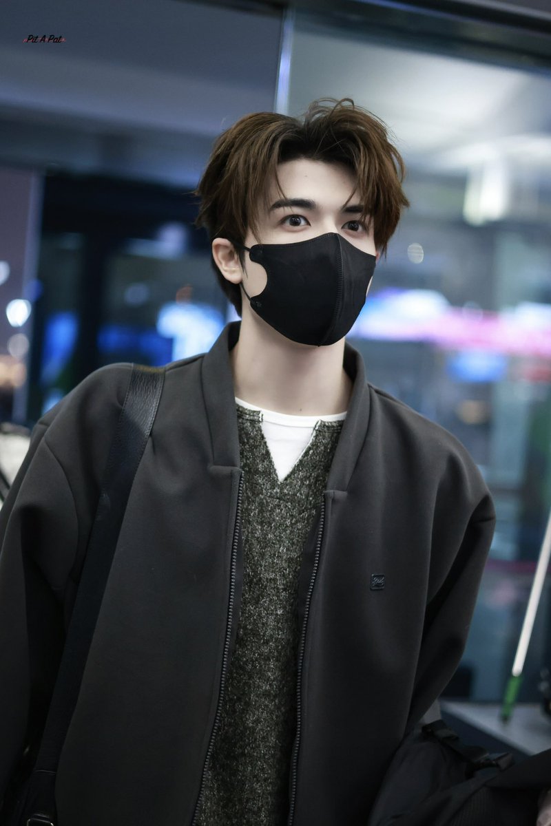 PitAPat1020's tweet image. 251212 CSX🛫

@patrick_pppat

#PatrickFinkler #Patrick
#แพทริค #เจ้าปลาดาว
#尹浩宇 #Patrick尹浩宇