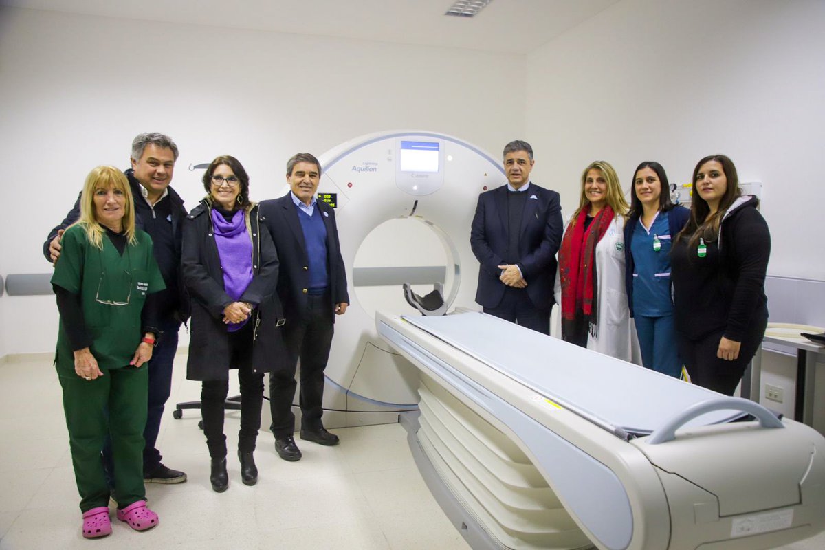 Hace años conozco a <a href="/FernanQuirosBA/">Fernán Quirós</a> y tuve el privilegio de trabajar con él en proyectos conjuntos. Su designación como miembro de la Academia Nacional de Medicina es un reconocimiento más que merecido a una trayectoria de compromiso, capacidad y vocación pública.