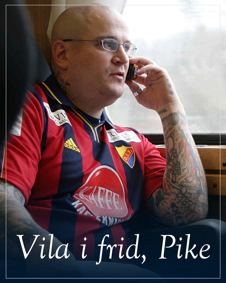 Järnkaminerna, DIF Fotboll och hela Djurgårdsfamiljen har sorg. Robert "Pike" Kollberg har lämnat oss, 57 år gammal. Han var bland annat Reseklubbens fader och revolutionerade vårt bortaresande på tidigt 2000-tal.

I denna svåra stund går våra tankar till Pikes familj.