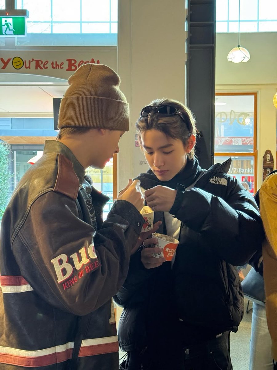 zhaoyufancokr's tweet photo. [251212] CORTIS Instagram Update📸

thrift gang

#CORTIS #코르티스 https://t.co/o8RgL27hZ1