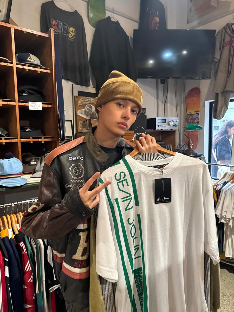 cortis_crave's tweet photo. 251212 #JAMES Instagram 📸
#CORTIS #코르티스

"rate it 1-10" https://t.co/U67u3cQjIV