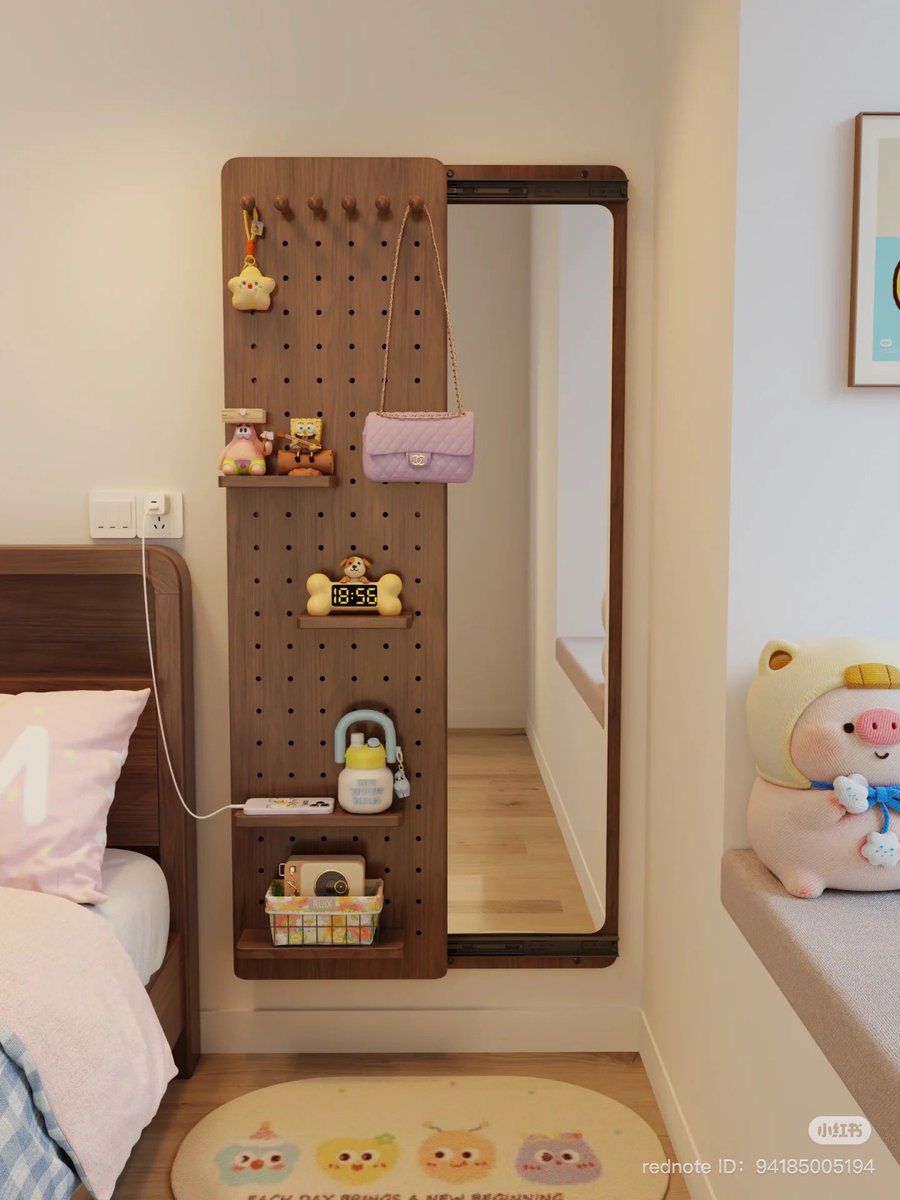 mexrmaids's tweet image. college dorm essentials 

a thread