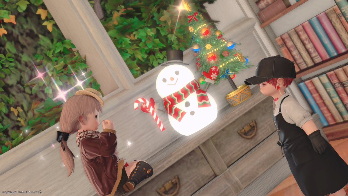eucally's tweet photo. #ecouterFF14

ずっと行きたかったエティさんのお店にお邪魔してきた！師走の時期でもホッと一息つけるような癒し空間！
ここで読書したらきっと楽しい〜！
わたしも読書部屋欲しくなっちゃった🥹❤️
本の話、アイスの話、色々できて楽しかったです！光がさす時間帯がまた綺麗でずっと居たかったです✨ https://t.co/nRjxvKeCfC