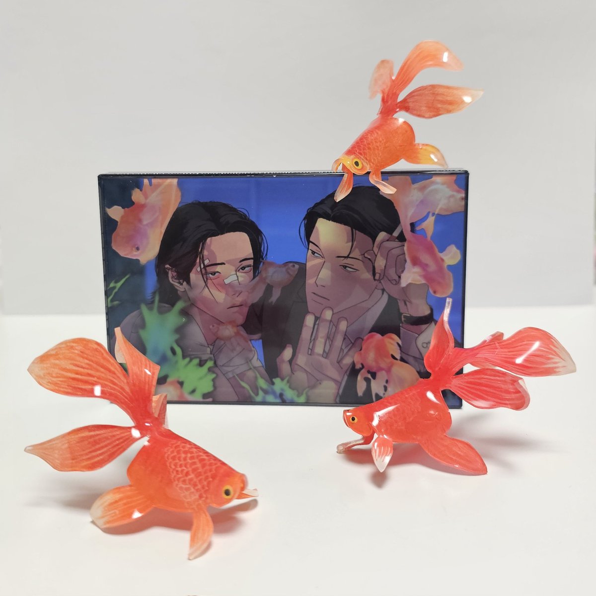 santomoom's tweet image. 이 사진 하나만을 위해 금붕어를 만들었어요😆
🐟🐠🐟🐠🐟🐠🐟🐠🐟🐠
#주의평화