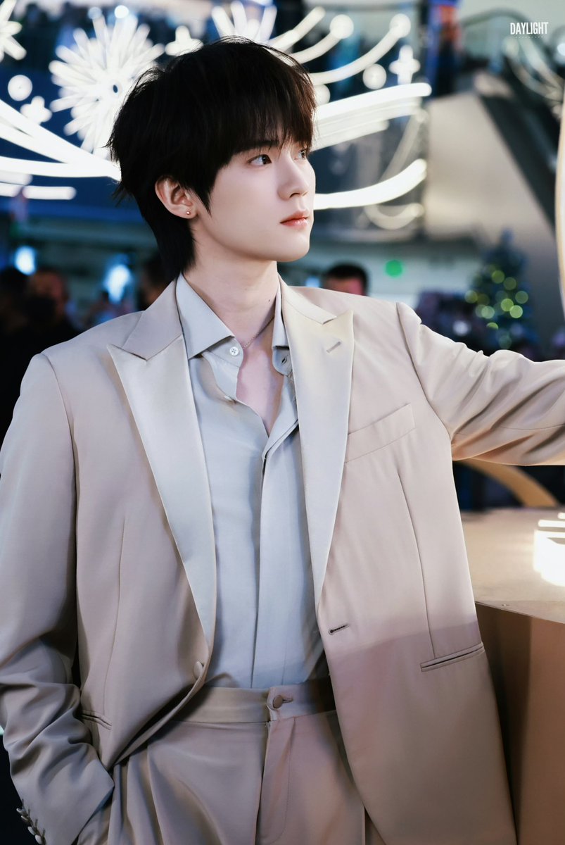 루이 tweet media