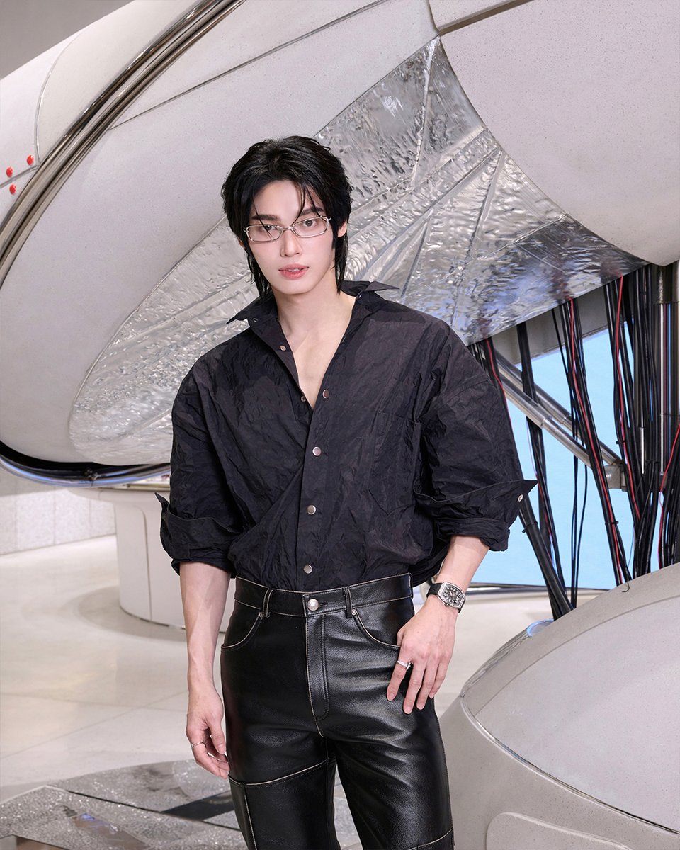 _GentleMonster_'s tweet photo. Win celebrates the first HAUS NOWHERE in Southeast Asia at Icon Siam, BANGKOK.

Come and discover Gentle Monster’s distinctive universe spanning across two floors.

ICONSIAM, Charoen Nakorn Rd, Bangkok https://t.co/mXfrftyLvs