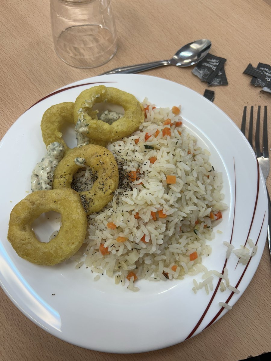 UlmannGeorgette's tweet image. #paris
#France
#nourriture 
#industriel 
Que de la merde , je résiste depuis 3 ans…!!! Un breton qui est extrêmement con  qui dit ……….
CAJ la chapelle~
18 arrondissement cartier gauche de*** nase!!!!!