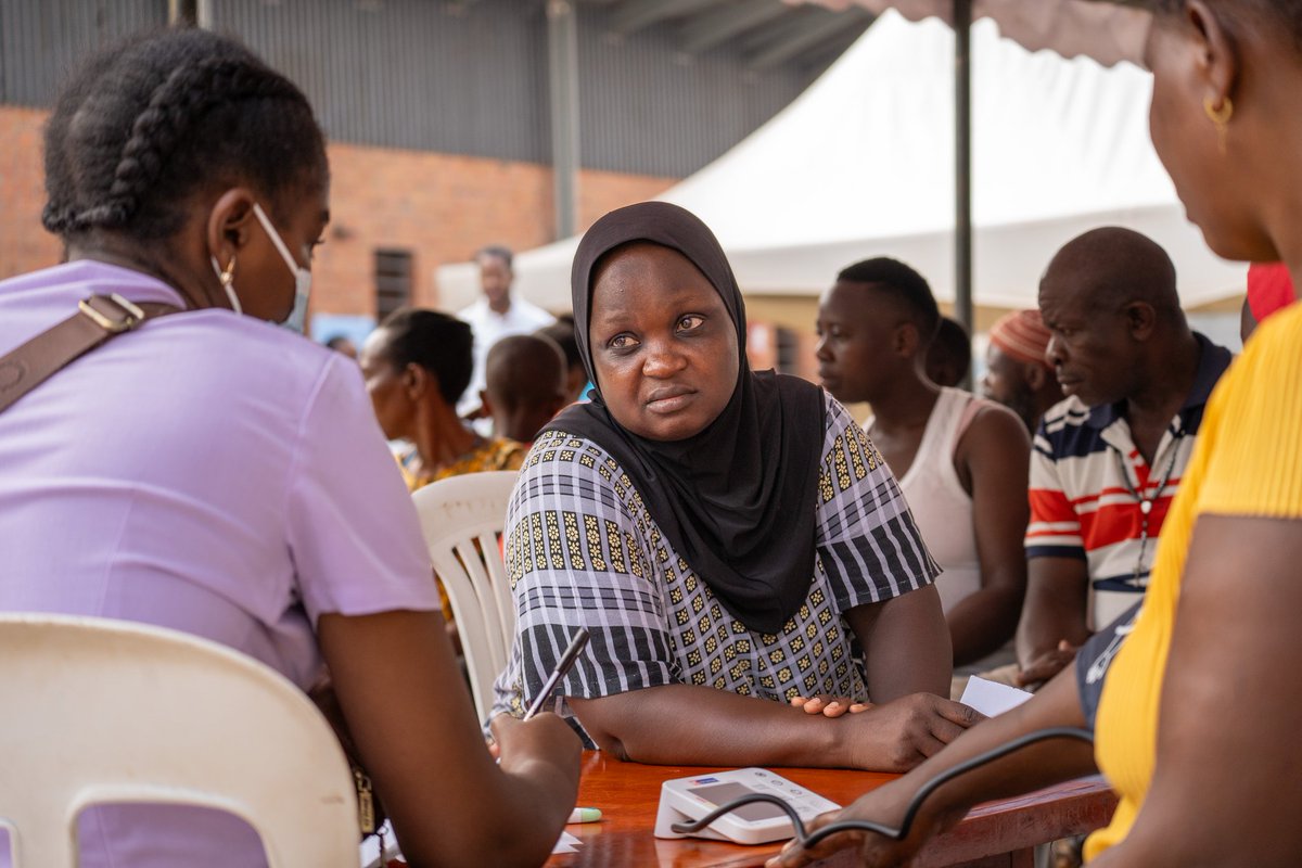 TheBashGlobal's tweet photo. Over 1,000 Kamwokya residents received FREE healthcare, including screenings for hypertension, diabetes, safe circumcision, antenatal care, and more. 

In Uganda’s informal settlements, healthcare is still a luxury for too many. On this day, it wasn’t. https://t.co/DtQf7VGIpx