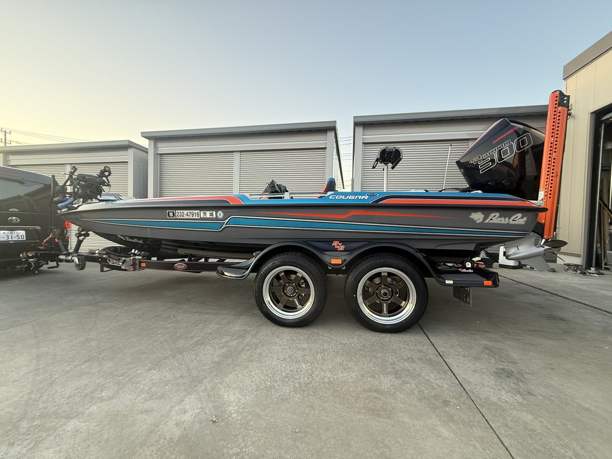 カッコよくなったぞ✌️ 深リム＆ツライチ仕様