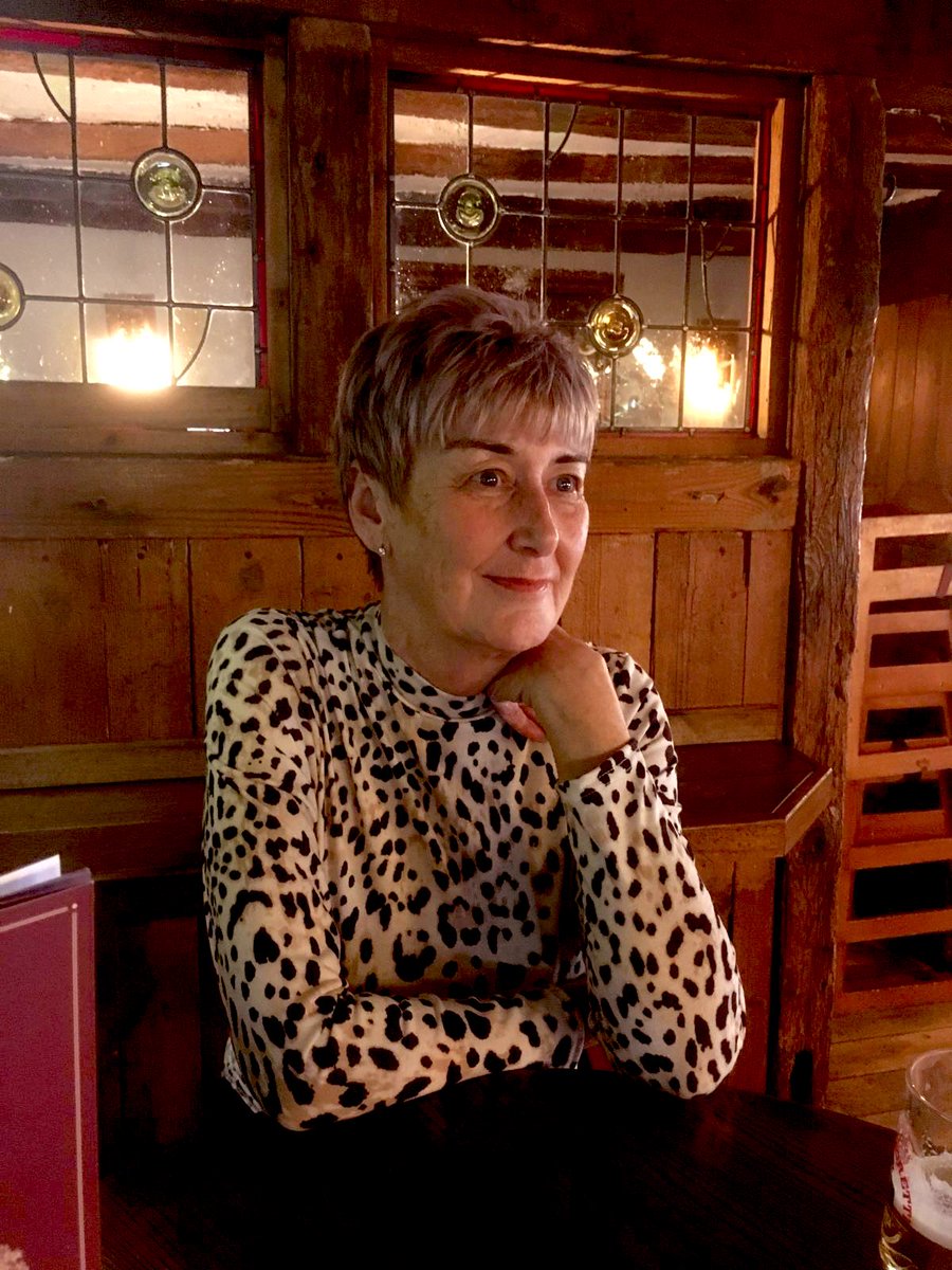 RE5 Customs tweet media