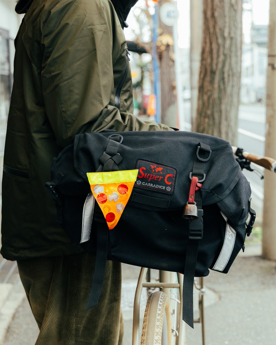 リョーマさんの愛車はSimworks Doppo ATB。
オンもオフも走れる“All Terrain Bike”。最大サイズのフレーム＋逆付けハンドルで自分仕様に。
ハイライトはSteve Pottsのチタンシートポスト。

snap一覧はこちら
narifuri.com/shop/pages/nar…