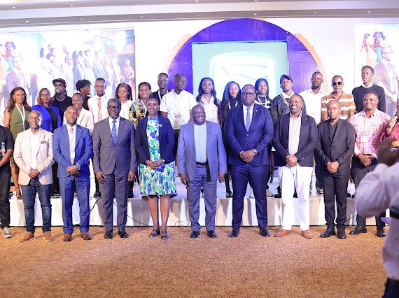 Ongea Africa tweet media