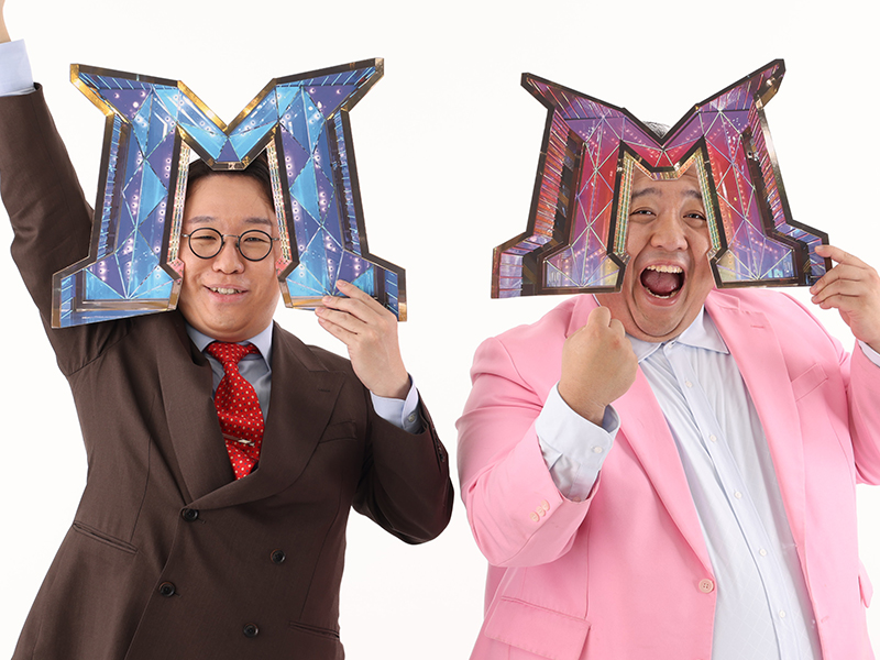M1GRANDPRIX's tweet photo. 💥#ママタルト の意気込み💥

🔹檜原：昨年は決勝の点数が低すぎて、審査員さんのコメントがまったく耳に入ってこなかったんですよ。悔しすぎて。
だから、今年は審査員さんからお褒めのコメントをしっかりとこの耳で聴きたいですね。

あと、大鶴肥満は昨年、決勝でスベった時用に「M-1」って書かれたどら焼きを顔の前でパカッて割る準備をしていたんですけど、ボロボロに負けすぎて、どら焼きに書かれた「M-1」の文字が手で隠れてしまってね。
だから今年は、どら焼きを（大鶴）肥満の目に入れないように隠します。

🔸大鶴：そのどら焼きは、なんていうんですか、相方になんの相談もなくやったことで、スベりに拍車をかけてしまったので、今年は事前にしっかりと話し合いましょう、と伝えておきます。
そして、決勝の舞台では今年こそ“まーちゃんごめんね”と言いたいですね。

#M1 #M1グランプリ
