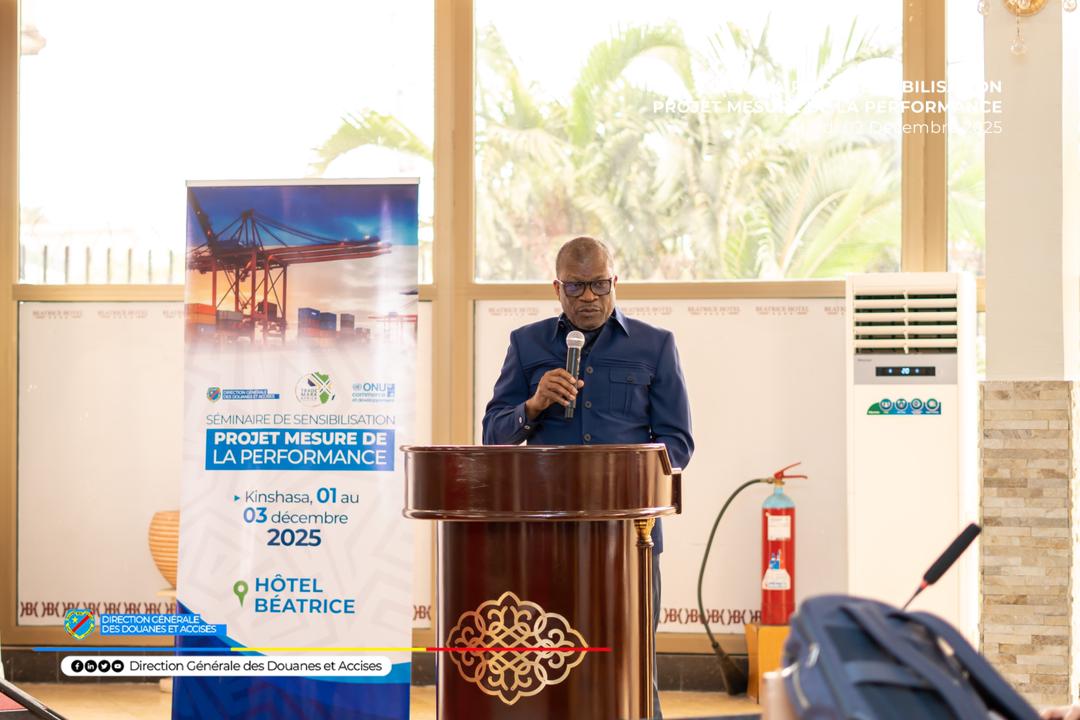 UNCTADASYCUDA's tweet image. #RDCongo: La #CNUCED, dans le cadre d'un projet financé par @TradeMarkAfrica, accompagne la Direction Générale des Douanes et Accises #DGDA dans la mise en œuvre du système #ASYPM de #SYDONIA pour une douane moderne et performante.
👇
asycuda.org/fr/d-r-congo-u…