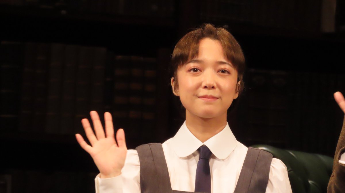 TBS_geino's tweet photo. ミュージカル『ダディ・ロング・レッグズ』 
囲み取材の写真も公開✨

井上芳雄×上白石萌音Verのゲネプロは
YouTubeで公開中　
🎞️📷https://t.co/RkfM6emoEh 

#ダディ・ロング・レッグズ #ダディロングレッグズ #井上芳雄 #坂本真綾 #上白石萌音 https://t.co/2bq5h9pU3g
