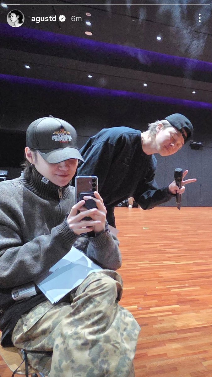 DataAgustD's tweet image. USER AGUSTD POSTED AN INSTAGRAM STORY 😭😭😭😭😭😭😭😭😭😭😭😭😭

#SUGA #AgustD #슈가 #방탄소년단슈가