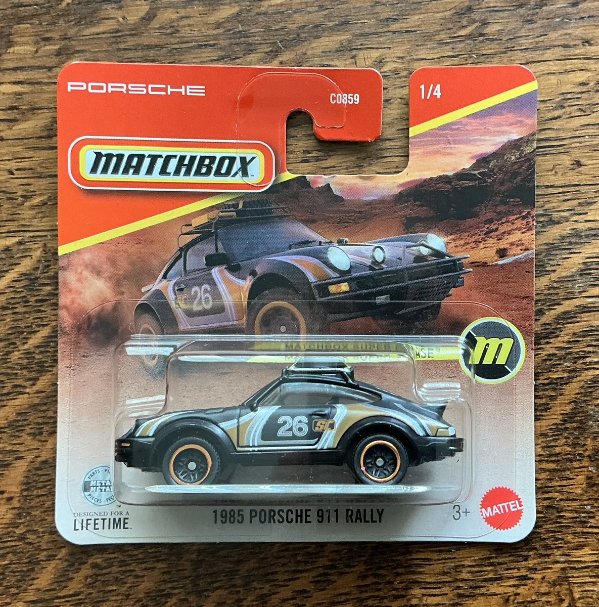 Mail Call 📦 #mb ⚫️ 
Had to add this to the Porkies 

#superchase #matchbox #diecastcollector #porsche #hotwheels