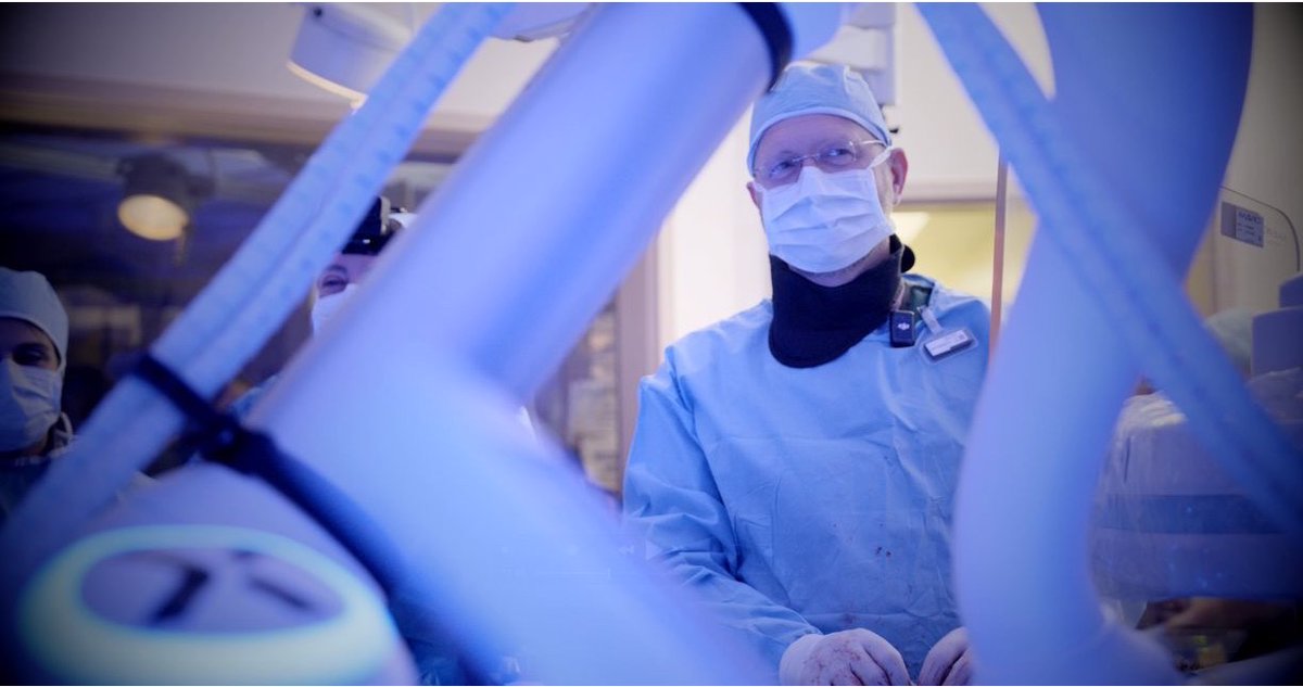 cmheunis's tweet photo. 🥇 Major milestone for @fluxrobots 
Flux 3 successfully completed its first magnetic stent navigation and deployment in a pre-clinical in-vivo study in Miami using Bentley BeGraft stents.
The first proven magnetic stent implantation in living vascular tissue 🧲 https://t.co/2I3BCXeolo