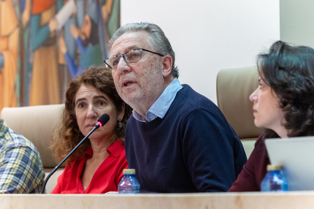 <a href="/fidelfrances/">Fidel Francés</a> “El #Presupuesto2026 del PP nace muerto” 

☝🏼Es obsceno que presuman de superávit cuando ni siquiera ejecutan el presupuesto. 

❌ Salamanca suma 8.112 parados, el alquiler ya va por 9,5€/m², hay 250 autónomos menos y más de 1.500 salmantinos han tenido que emigrar.