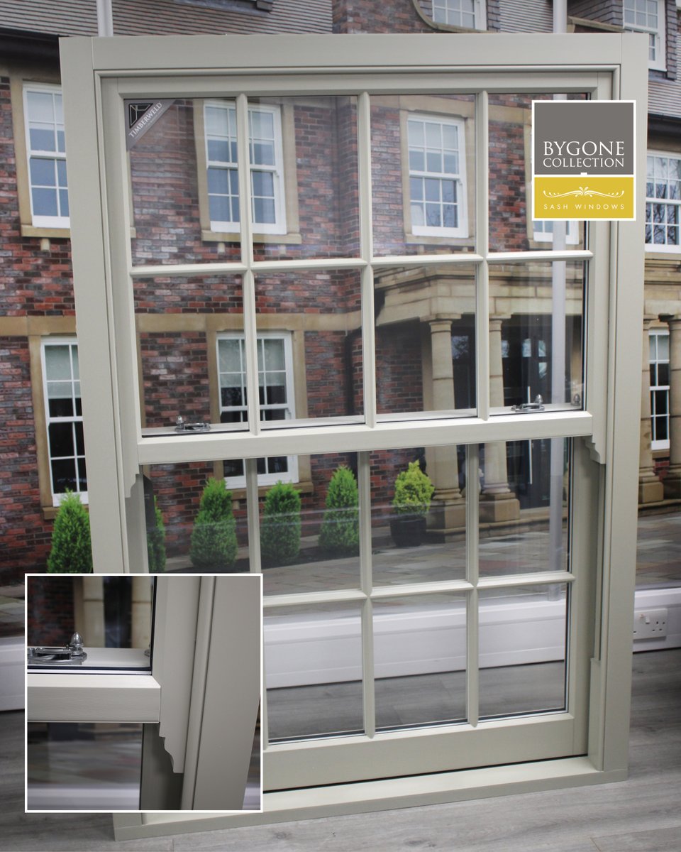 bygonewindows's tweet image. This RAL 7032 Bygone Melody is looking superb — Timberweld®, full Georgian bars, satin chrome furniture and a deep bottom rail.zurl.co/6ISoy
#SashWindows #Masterframe #BygoneCollection