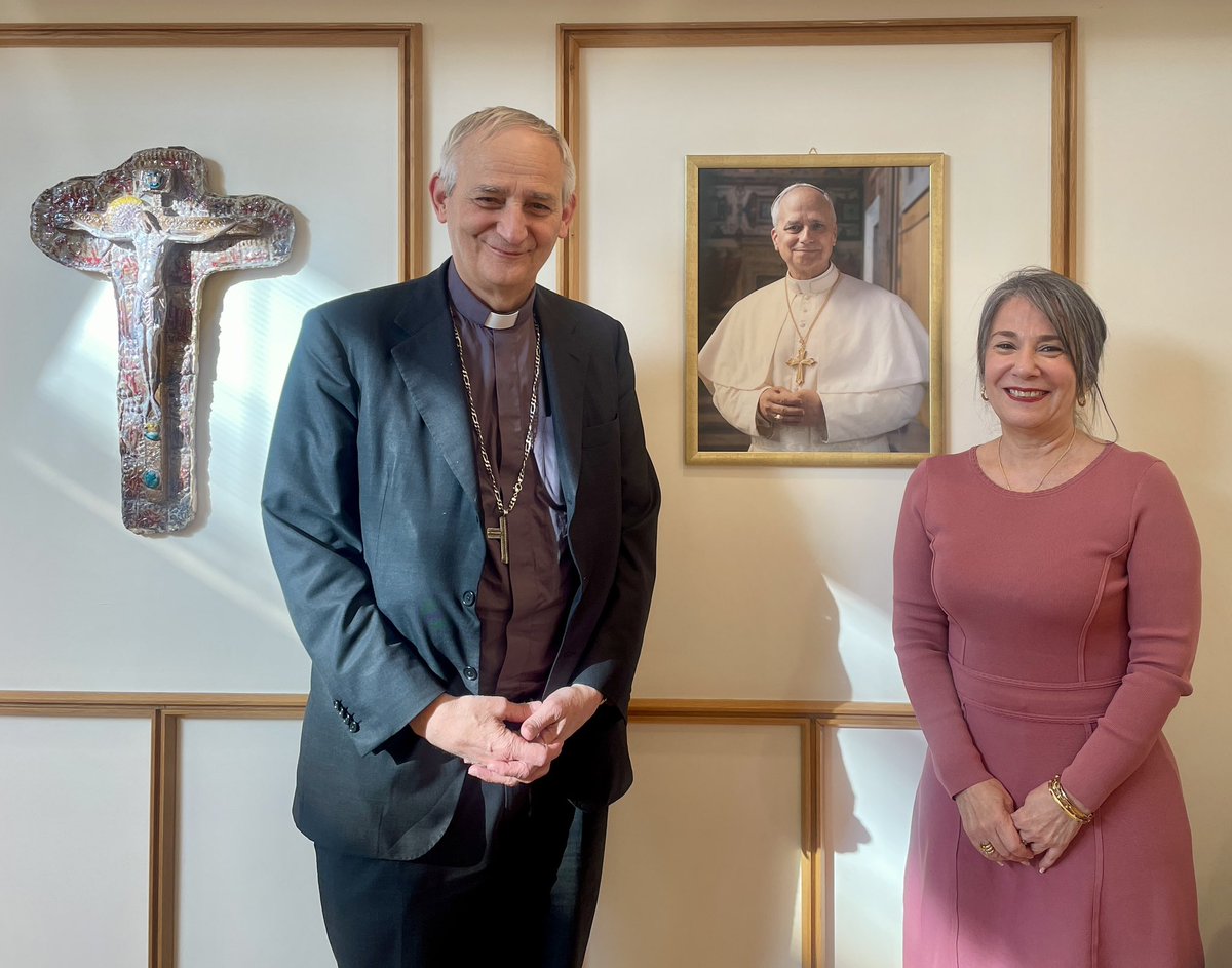 Me despedí del cardenal Matteo Zuppi, presidente de la Conferencia Episcopal Italiana, a quien agradecí por el apoyo sistemático a #Cuba y su disposición para dialogar sobre las complejidades del mundo actual.